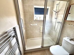 Photo 5- click for photo gallery